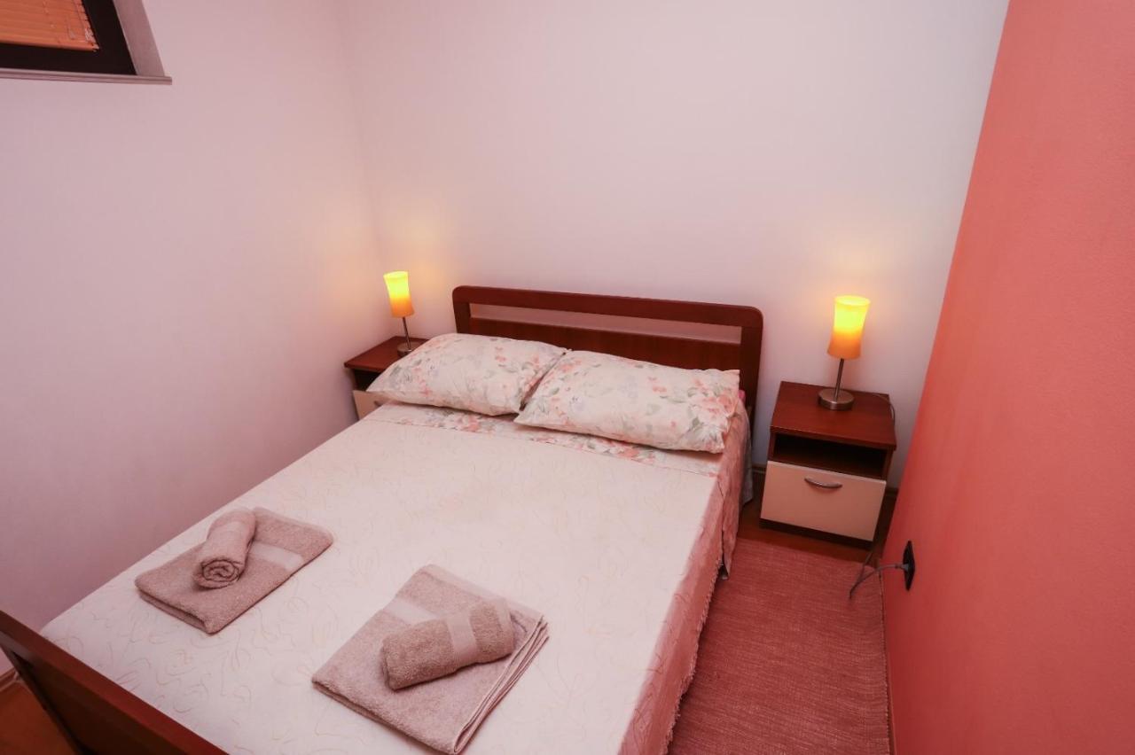 Apartment Nina With Private Pool Нова-Вас Экстерьер фото